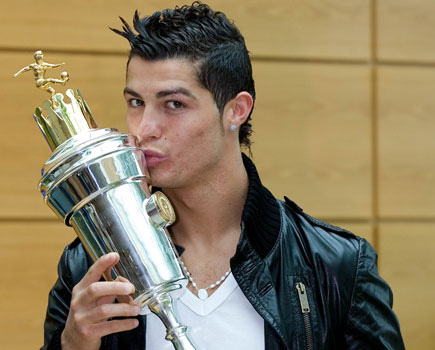 Ronaldo on Cristiano Ronaldo  Por     Photos    Leballonrond Fr