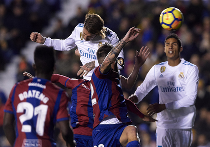 Levante x Real Madrid - Liga Espanhola 2017/18 - CampeonatoJornada 22