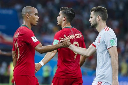 Portugal X Espanha Russia 2018 Fase De Grupos Grupo B Photos Leballonrond Fr