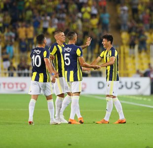 A pr-temporada do Fenerbahe