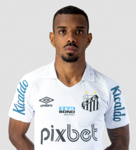 Lucas Pires (BRA)