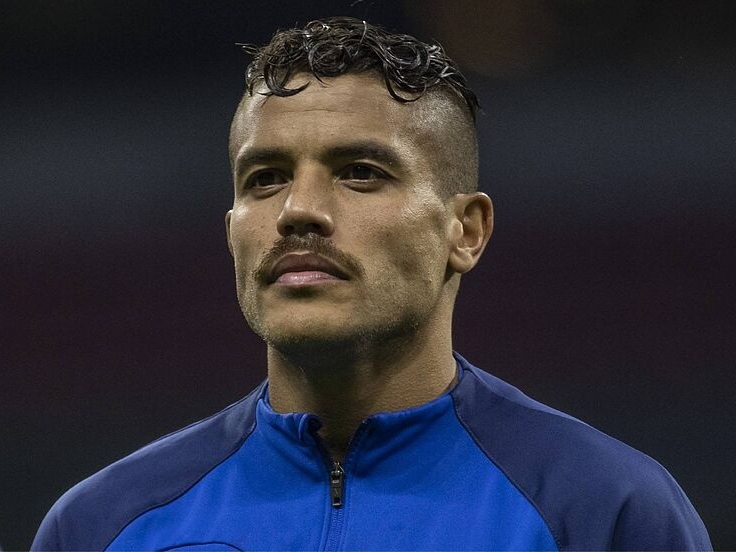 Jonathan Dos Santos (MEX)