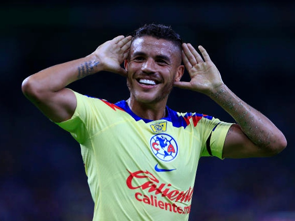 Jonathan Dos Santos (MEX)