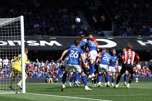 Brentford s'impose face  Ipswich Town et poursuit sa srie d'invincibilit en Premier League