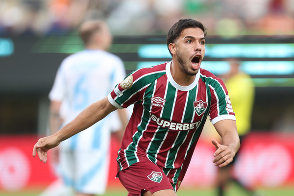 Fluminense surmonte le drame et ralise un retournement contre Ulsan pour prendre la tte ...