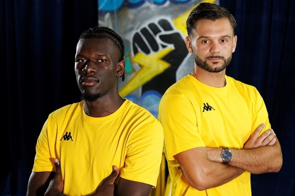 Duo de renforts : Estoril Praia officialise Bernardo Loureno et Longin Bimai