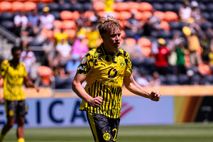 Dortmund gagne et profite des rsultats des autres pour assurer la premire place