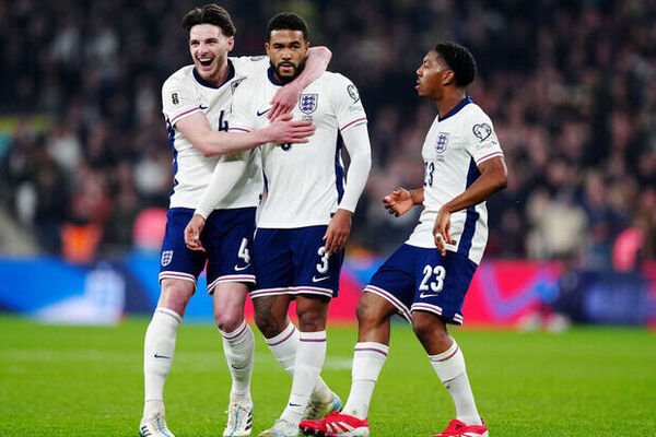 Angleterre domine la Lettonie dans les qualifications pour la Coupe du Monde 2026