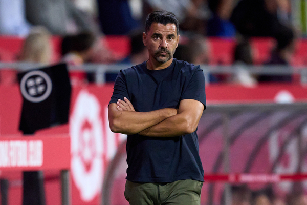 L'entraneur de Girona est hospitalis et manquera le match contre Villarreal